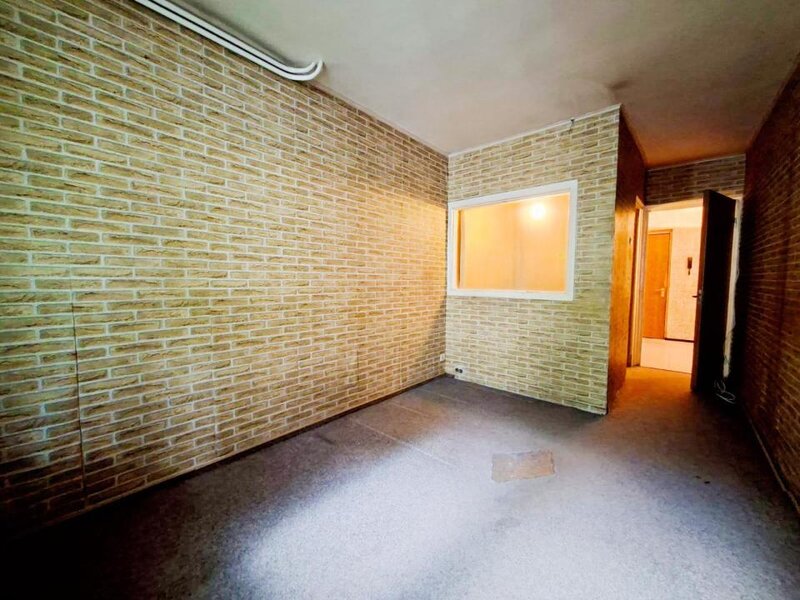 Bucur Obor, 4 camere bloc 1983, parter, nu trebuie sa platiti renovarile altora